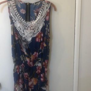 Sleeveless shorts romper